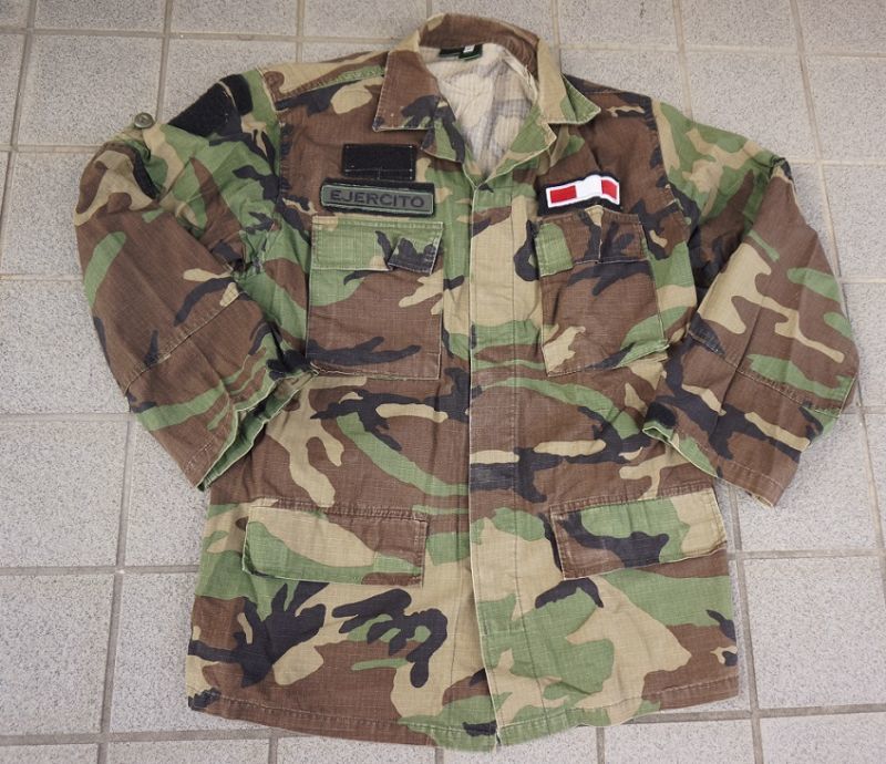 ペルー軍 陸軍特殊部隊カスタム ウッドランド迷彩BDUジャケット
