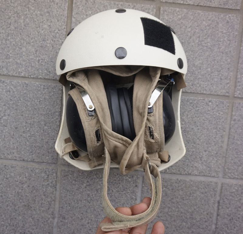 2843）NAVYデッキクルーヘルメットセットゴーグル付米軍実物放出品 